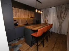 PNT Noir Apartment