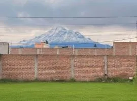 Casa familiar con vista al Chimborazo - Descubre Riobamba
