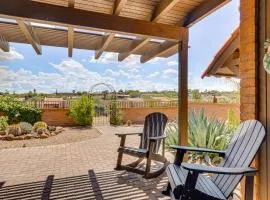 Quiet Townhome w/ Mountain Views in Green Valley