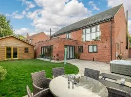 4 Bed in Aylsham 90094