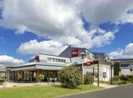 昂布瓦斯宜必思酒店