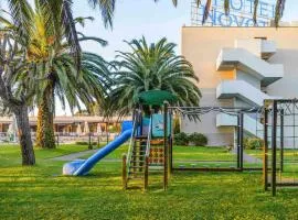 波尔图盖亚诺富特酒店