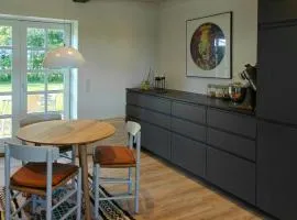 Renovated Farmhouse With Starry Sky Views