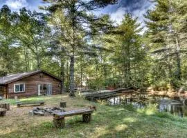 Cozy Cottage Rental with Small Private Pond in Canadensis, Pennsylvania