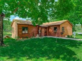Beautiful Family Cabin with Cozy Interior and Exterior in Saint Croix Falls, Wisconsin