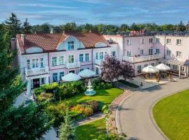 阿卡迪亚皇家酒店 