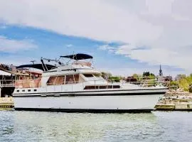 Experience the Magic of Sleeping Your Own Private Yacht in Damariscotta, Maine