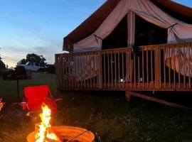 Wonderful Tented Cabin with Fire Pit and Charming Sky Views in Logan, Ohio