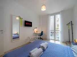 LAKE COMO - 2min to Lake and Station - Free Park and Wifi