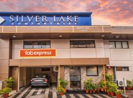 FabHotel Silver Lake，位于孟买的酒店