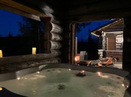 VILLA TUNDRA，位于鲁卡的带热水浴缸的酒店