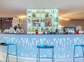 塞图巴尔诺富特酒店