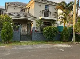Maison entière à Tyack, île Maurice - Voiture & Salle de sport incluse sur demande