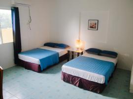 Tinian Island Haven, Emerald Unit Apartment，位于Tinian International Airport的酒店