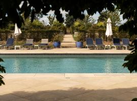 Fritton Lake - The Clubhouse，位于大雅茅斯的酒店