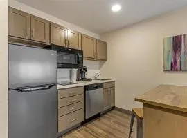 Executive Residency by Best Western Waterloo & Cedar Falls