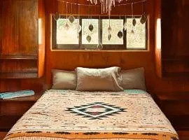 Elvis Surf Shack at Casa Akaw