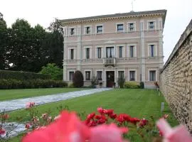 Hotel Villa Maternini