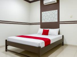 RedDoorz at Hotel Mutiara Kuningan，位于Sangkanurip的酒店
