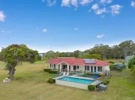 Beachfront Hervey Bay Homestead