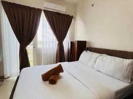 Contemporary City Suite with Relaxing Charm