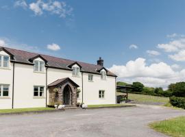 Cambrian Farm House by Birch Stays，位于德弗尔斯布里奇的酒店