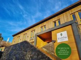 Treetop Spa Hangout & Hotel