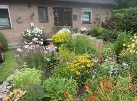 Lorenz große FeWo mit sonnigem Balkon in ruhiger Lage