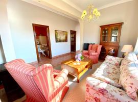 The Cliffs - The Area Nightfall，位于比韦罗的酒店