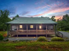 Hot Tub - Cabin Retreat -Firepit - Lake Lure - Chimney Rock