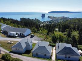 奥匹劳洛尔小屋汽车旅馆，位于佩尔塞的汽车旅馆