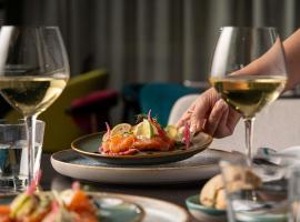 诺沃特里尔中央车站酒店，位于里尔的酒店