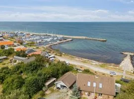 Holiday Home Dzavid - 50m from the sea by Interhome