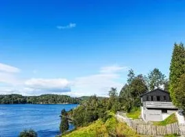 Holiday Home Lauvlid Cottage by Interhome