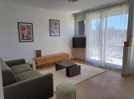 Appartement en RC au bord du lac，位于艾达的酒店