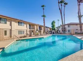 Ground-Level Getaway 3 Mi to Bullhead City Parks