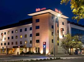 杰尔宜必思酒店，位于杰尔的酒店