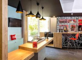 宜必思拉尼昂酒店，位于拉尼翁的酒店