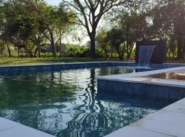 Casa Quinta en Pilar, Ñeembucú，位于Pilar的酒店