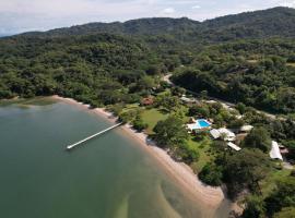 OPacifico Hotel Boutique，位于Playa Naranjo的酒店