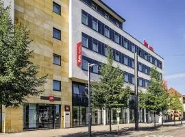 海尔布隆宜必思酒店