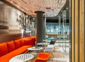 柏林波茨坦广场宜必思酒店，位于柏林的酒店