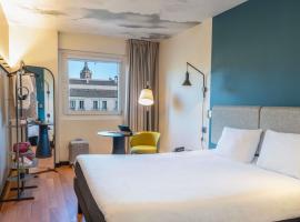 宜必思马拉加中心酒店，位于马拉加的带停车场的酒店