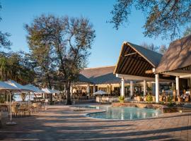 The Chobe Safari Lodge，位于卡萨内的住宿