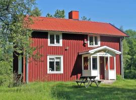 KRO468-Saevsjoestroem-Saevsjoe-Herrafaellan，位于Sävsjöström的酒店