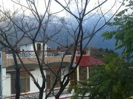 Mount Holiday Mud House