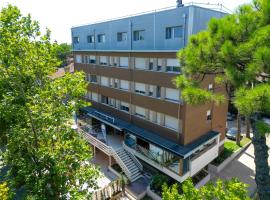 Hotel Ulisse，位于玛里纳罗米亚的酒店