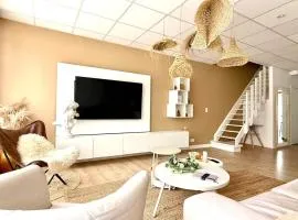 Spacious duplex in the center of Bastogne Onikos rooms