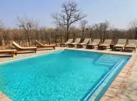 Mad Safari Bush Camp