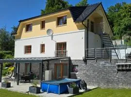 Chalupa Daisy Posázaví - rekreační ubytování blízko Prahy